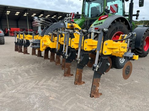 Grange Machinery 6M LDT