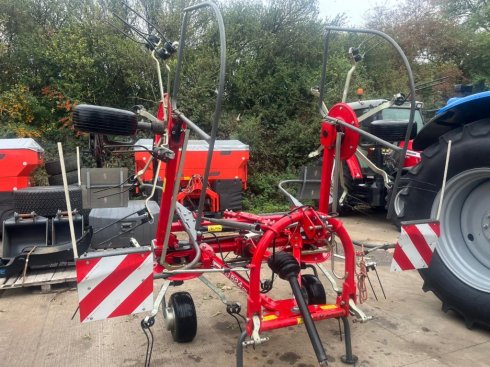 Massey Ferguson 524 Tedder