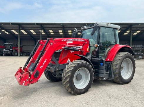 Massey Ferguson 6713S