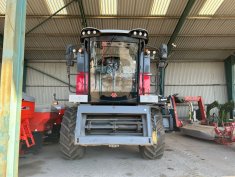 Brand new Massey Ferguson MF7344 Activa Combine