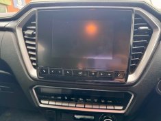 Isuzu DL40 Automatic