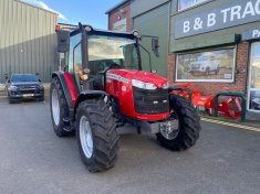 Massey Ferguson 4709M