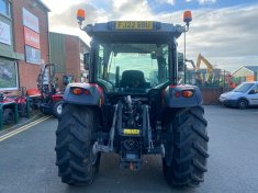 Massey Ferguson 4709M