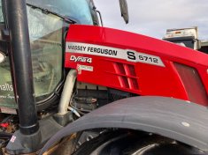 Massey Ferguson 5712 S