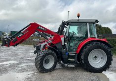 Massey Ferguson 5S.135