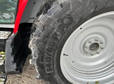Massey Ferguson 5S.135