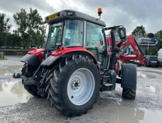 Massey Ferguson 5S.135