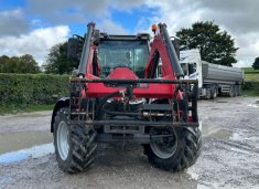 Massey Ferguson 5S.135
