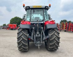 Massey Ferguson 5S.145