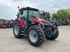 Massey Ferguson 5S.145