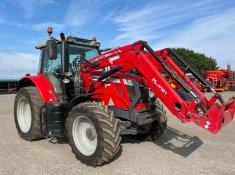 Massey Ferguson 6713S