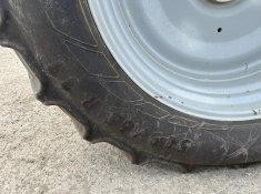 Massey Ferguson 6713S