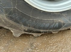 Massey Ferguson 8s.305