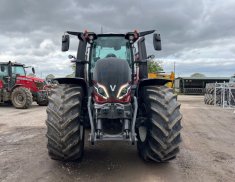 Valtra Q305