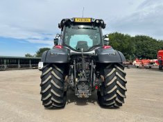 Valtra T174