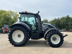 Valtra T174