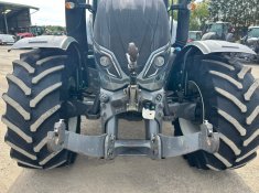 Valtra T174