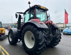 Valtra T255V